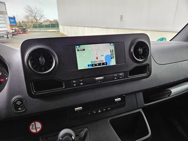 Mercedes-Benz Sprinter 317 CDI*L2H2*360°CAMERA*TEMPOMAT*NAVIGATIE*STOELVERWARMING* - Βαν: φωτογραφία 5 Mercedes-Benz Sprinter 317 CDI*L2H2*360°CAMERA*TEMPOMAT*NAVIGATIE*STOELVERWARMING* - Βαν: φωτογραφία 5