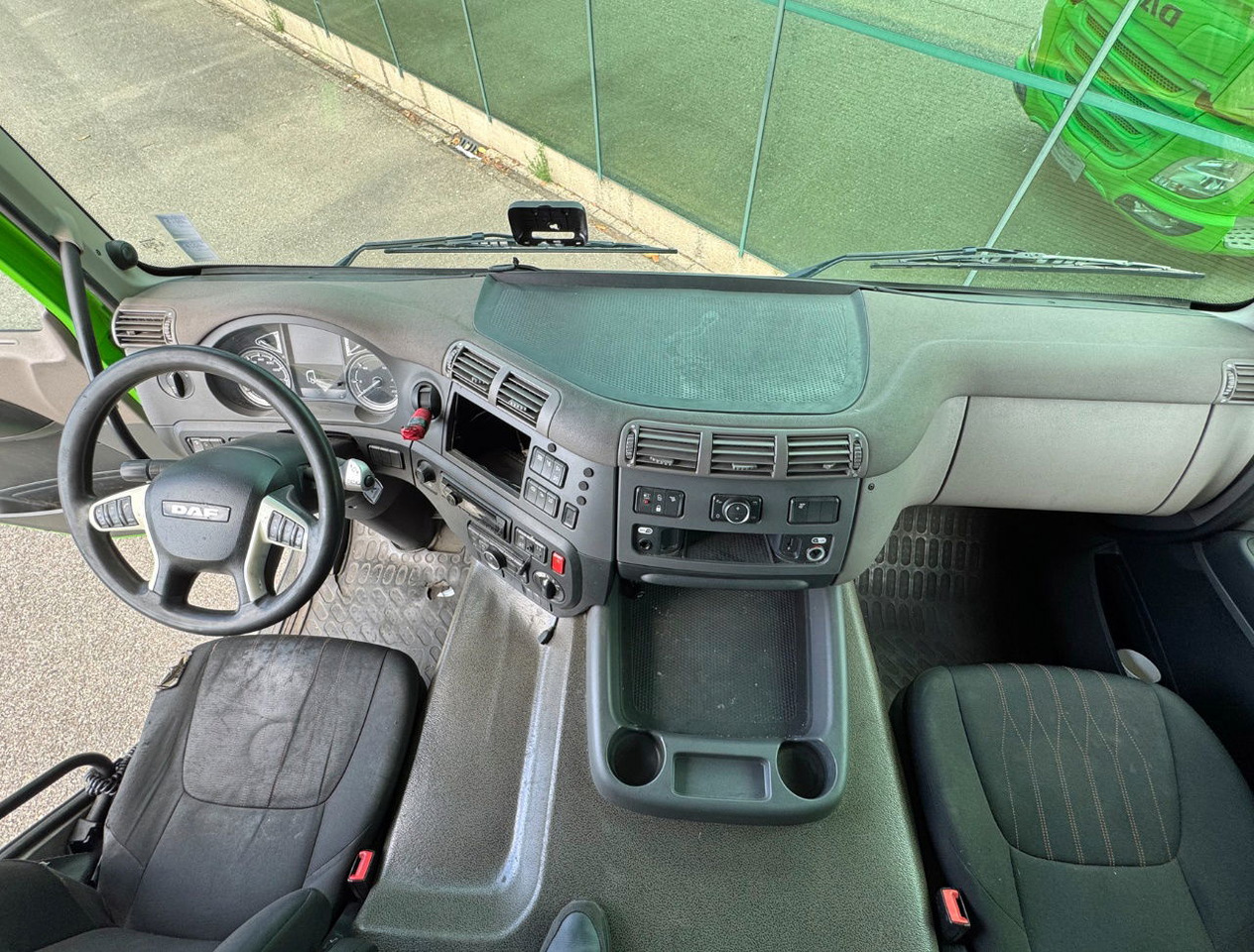 Τράκτορας DAF CF 450 FTP Space CAB Only 447.500 KM 2x Tanks TOP Condition Belgium Truck: φωτογραφία 8