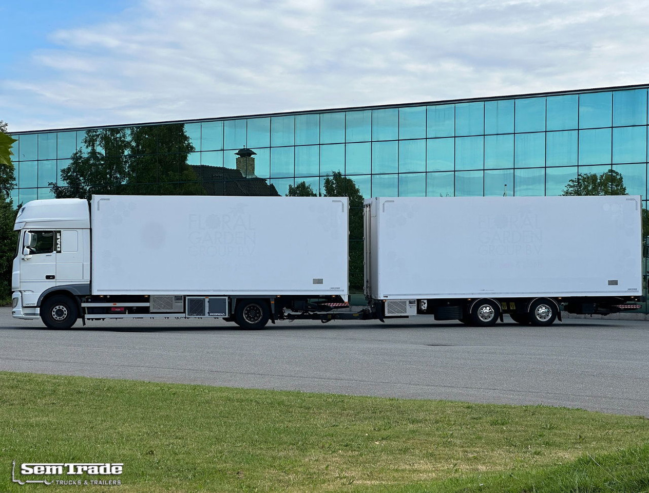 DAF XF 460 SSC Only 636.000 KM Tail Lift Cooling TOP Condition Holland-Combi - Φορτηγό ψυγείο: φωτογραφία 2 DAF XF 460 SSC Only 636.000 KM Tail Lift Cooling TOP Condition Holland-Combi - Φορτηγό ψυγείο: φωτογραφία 2
