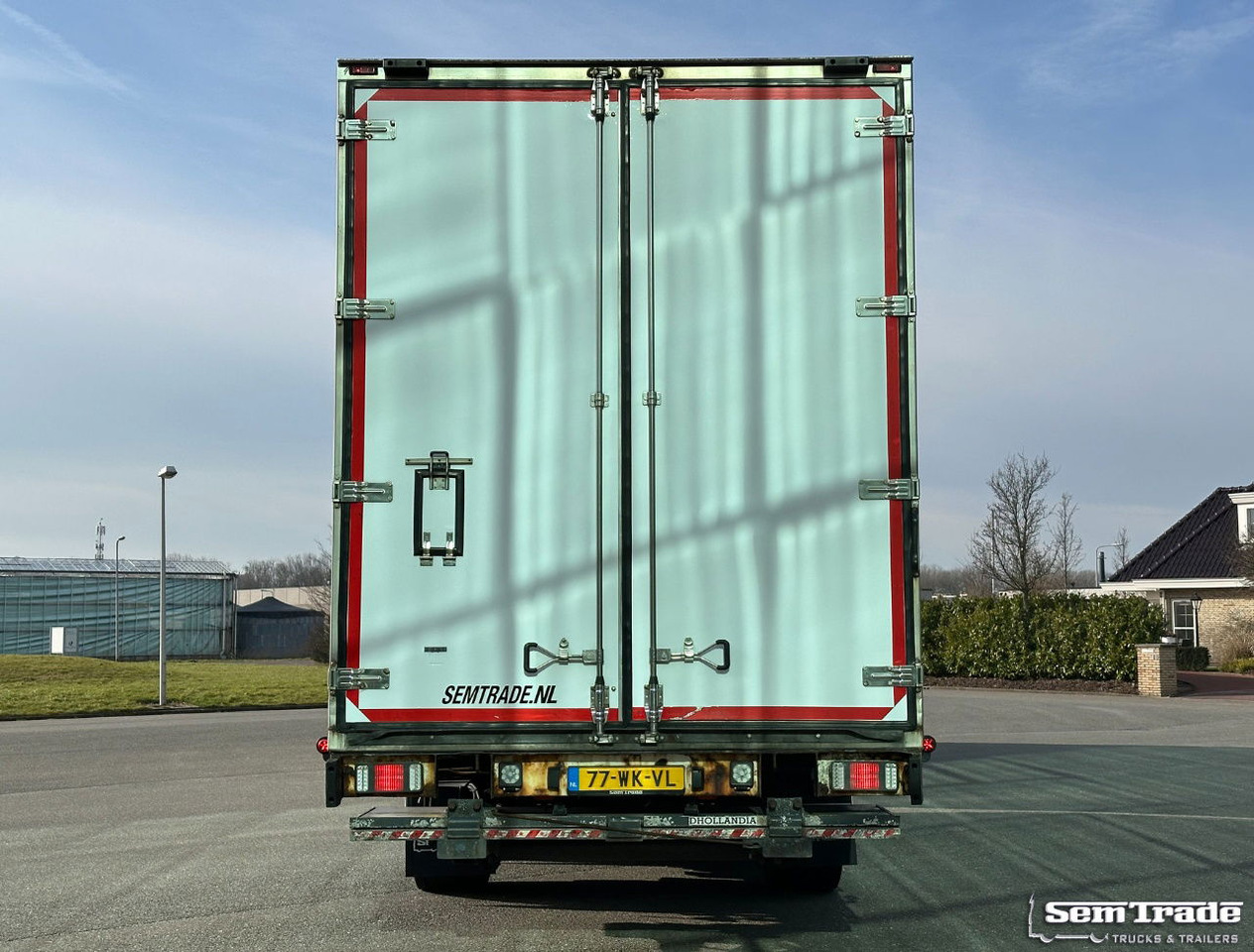 DAF XF 480 FAR SSC 6X2 50 CC Combi 2x Lift Carrier TRS Iceland TOP Condition NL - Φορτηγό ψυγείο: φωτογραφία 4 DAF XF 480 FAR SSC 6X2 50 CC Combi 2x Lift Carrier TRS Iceland TOP Condition NL - Φορτηγό ψυγείο: φωτογραφία 4