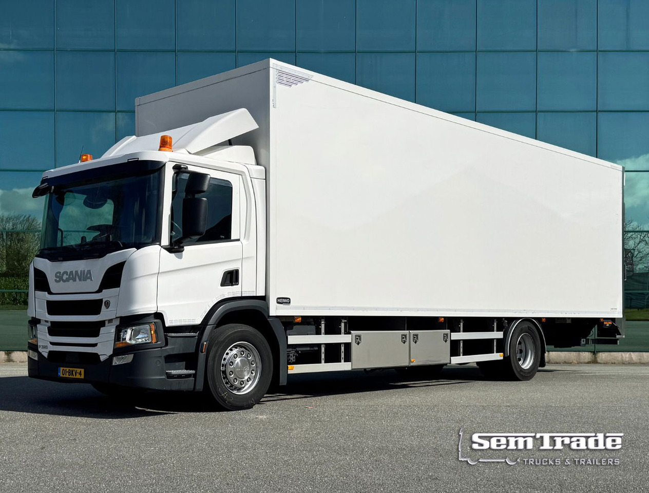 Scania P320 Heiwo 16 Karrenbak 275 CM Hoog Kachel 2.500 KG Klep Super Staat - Φορτηγό κόφα: φωτογραφία 1 Scania P320 Heiwo 16 Karrenbak 275 CM Hoog Kachel 2.500 KG Klep Super Staat - Φορτηγό κόφα: φωτογραφία 1