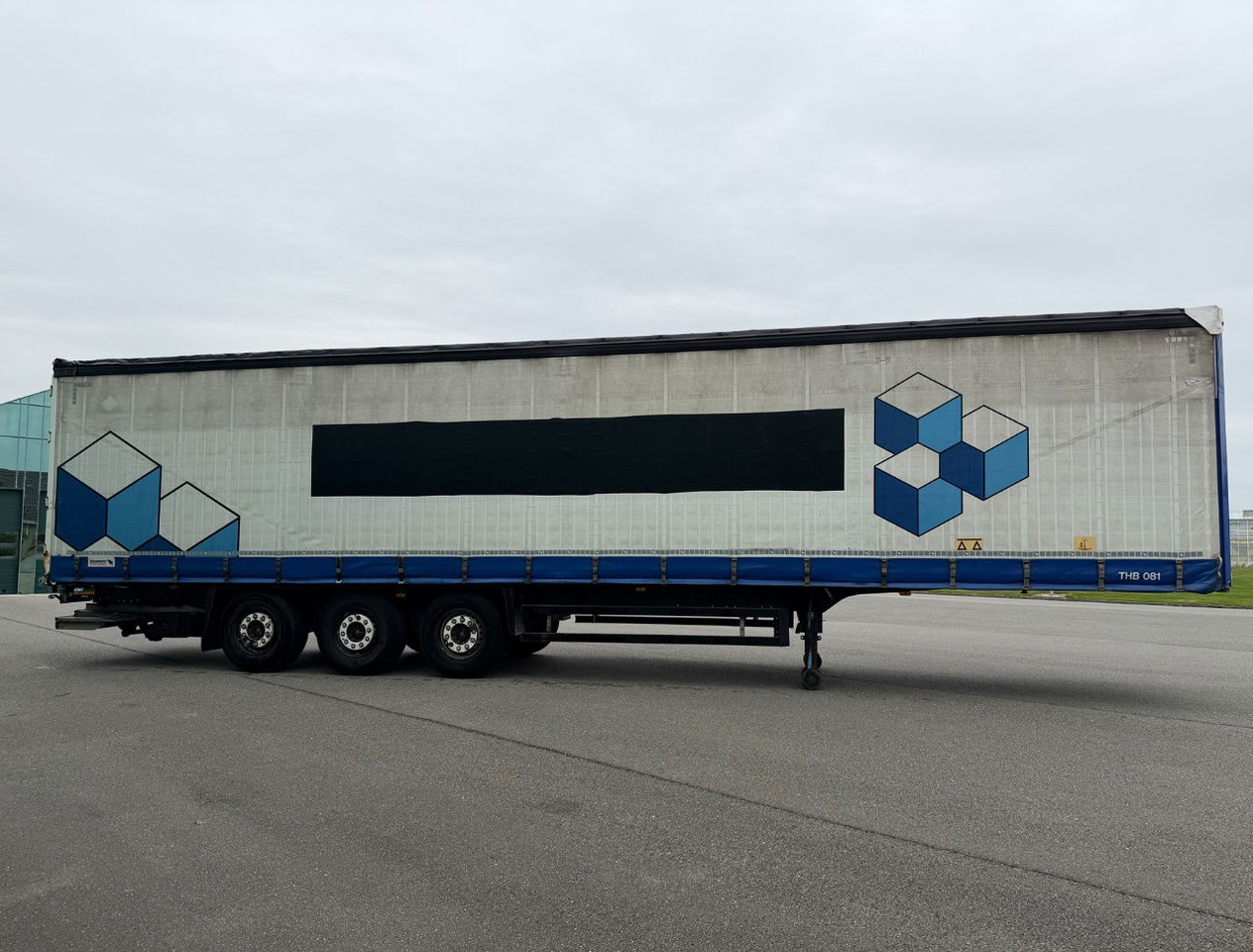 Schmitz Cargobull SCBS3T Disc Brakes Galvanised Chassis 2.000 KG Lift NL Trailer - Επικαθήμενο κουρτίνα: φωτογραφία 5 Schmitz Cargobull SCBS3T Disc Brakes Galvanised Chassis 2.000 KG Lift NL Trailer - Επικαθήμενο κουρτίνα: φωτογραφία 5