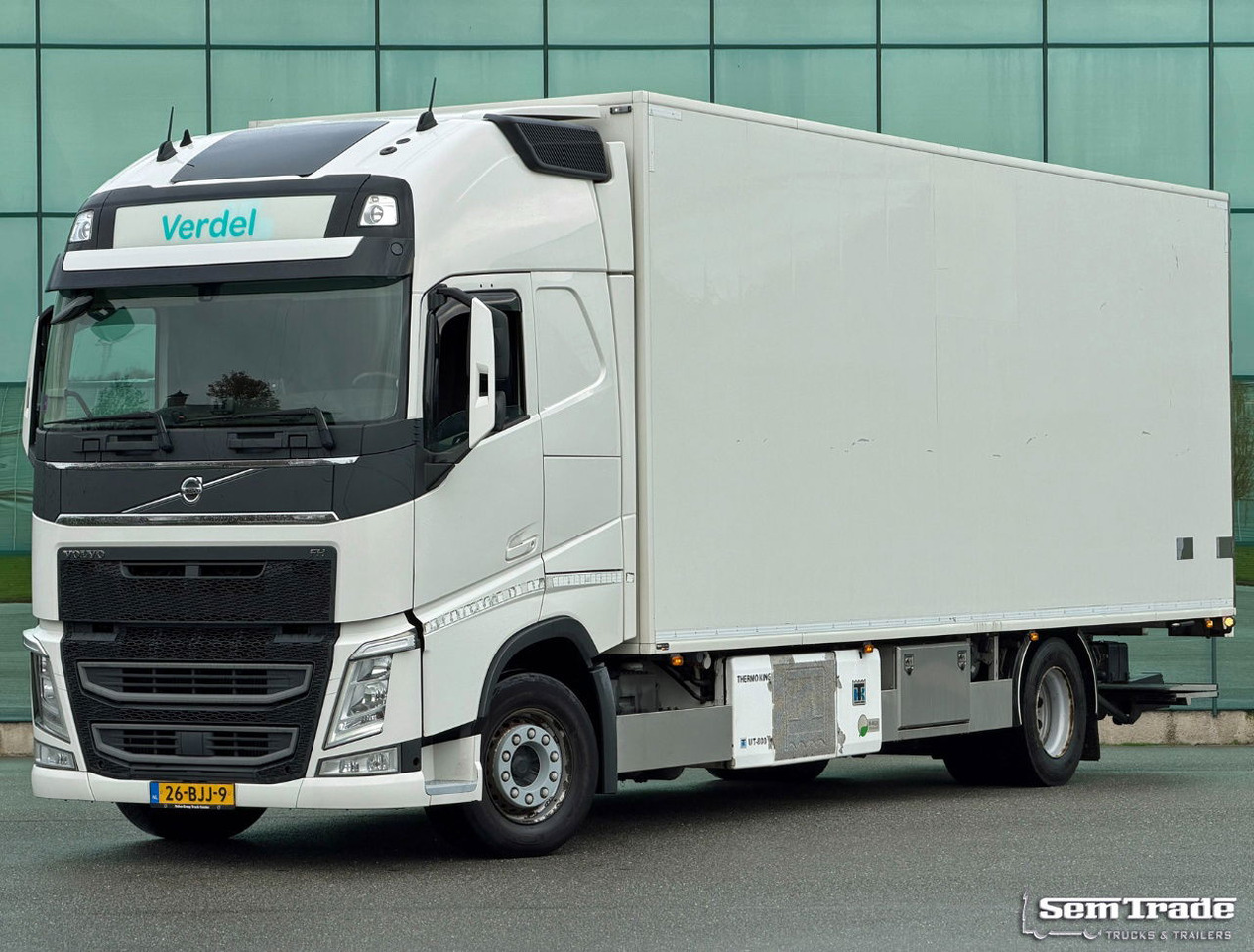 Volvo FH 13.460 I-Park Cool Themo King UT-800 VAN Beurden BOX Tail Lift TOP Condition NL-Truck - Φορτηγό ψυγείο: φωτογραφία 1 Volvo FH 13.460 I-Park Cool Themo King UT-800 VAN Beurden BOX Tail Lift TOP Condition NL-Truck - Φορτηγό ψυγείο: φωτογραφία 1