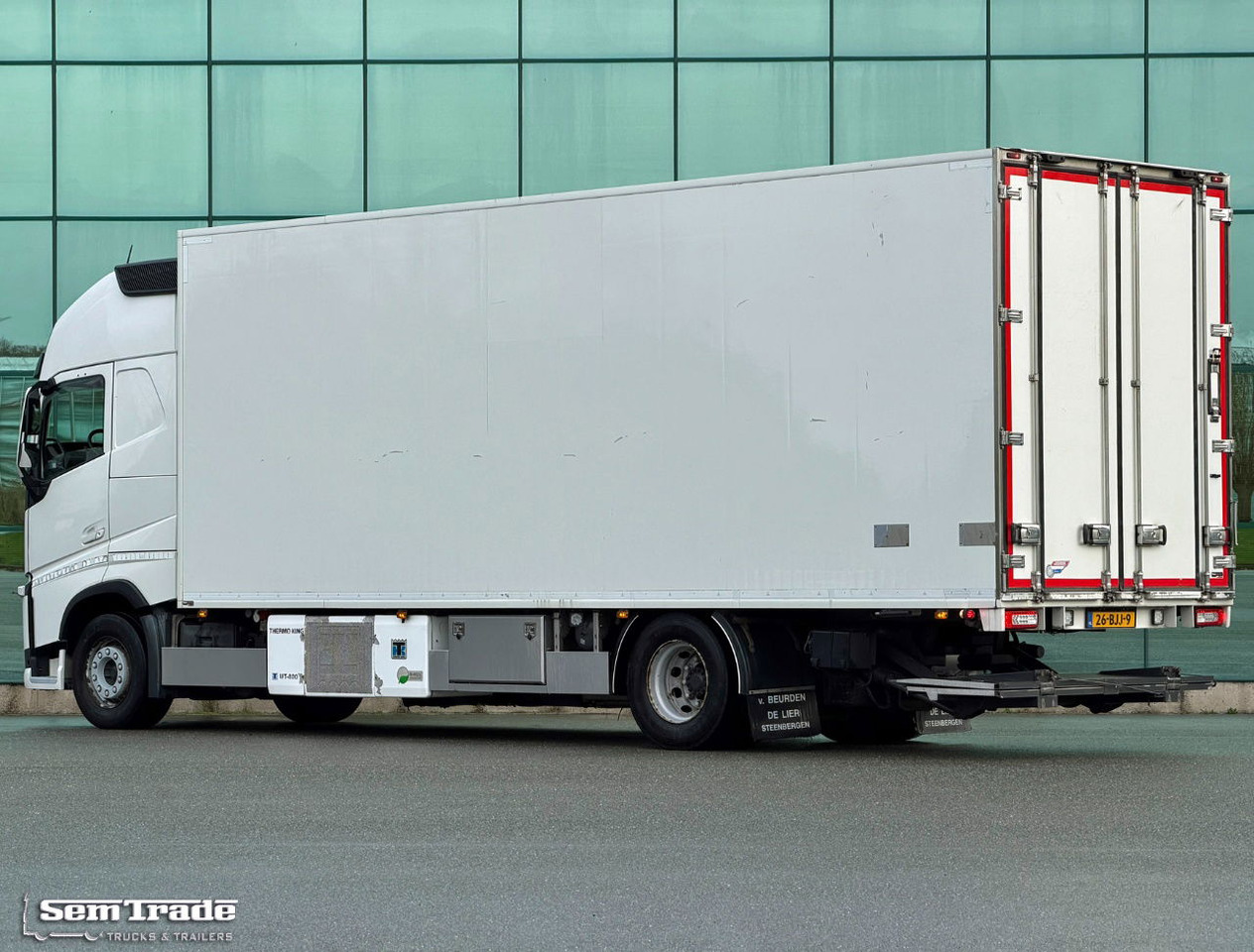 Volvo FH 13.460 I-Park Cool Themo King UT-800 VAN Beurden BOX Tail Lift TOP Condition NL-Truck - Φορτηγό ψυγείο: φωτογραφία 3 Volvo FH 13.460 I-Park Cool Themo King UT-800 VAN Beurden BOX Tail Lift TOP Condition NL-Truck - Φορτηγό ψυγείο: φωτογραφία 3