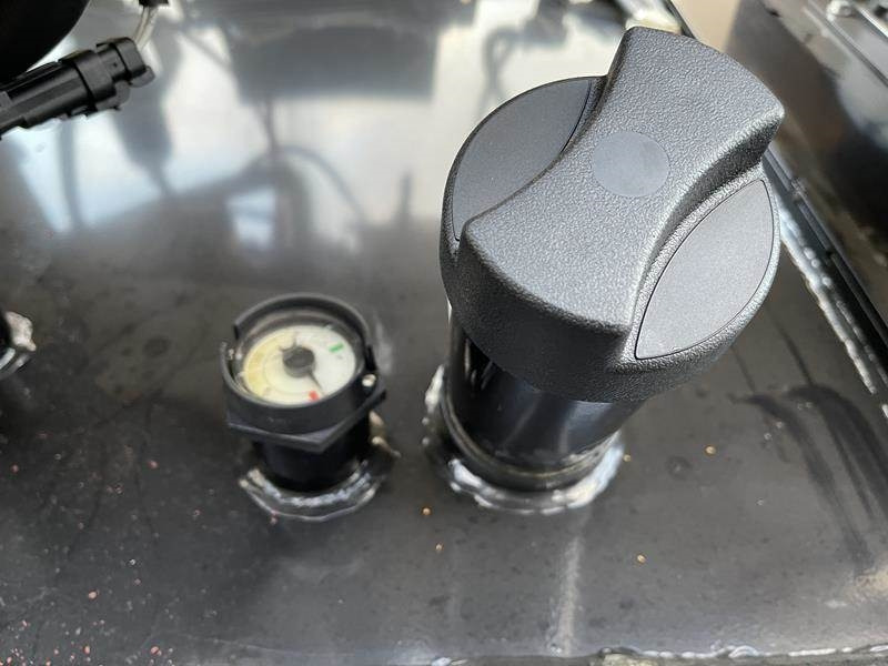 Βιομηχανική γεννήτρια Cat DE 110 E 3 (24 units available): φωτογραφία 10 Βιομηχανική γεννήτρια Cat DE 110 E 3 (24 units available): φωτογραφία 10