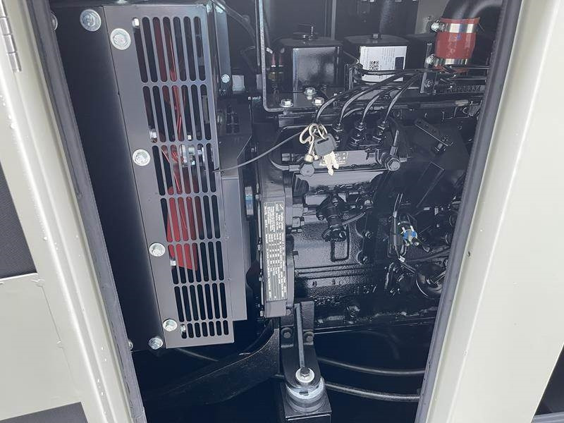 Βιομηχανική γεννήτρια Cummins 28 kVA: φωτογραφία 11
