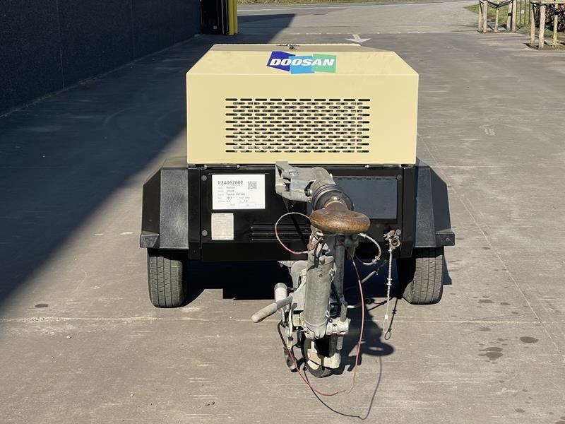 Doosan 7 / 41 - N - Αεροσυμπιεστής: φωτογραφία 2 Doosan 7 / 41 - N - Αεροσυμπιεστής: φωτογραφία 2