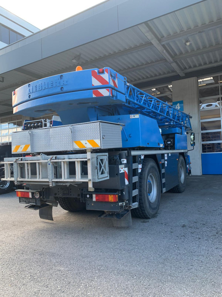 LIEBHERR LTM 1030-2.1 - Τηλεσκοπικός γερανός: φωτογραφία 4 LIEBHERR LTM 1030-2.1 - Τηλεσκοπικός γερανός: φωτογραφία 4