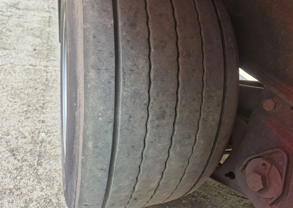 Τρέιλερ κουρτίνα Fliegl Tandem 3 osie: φωτογραφία 9