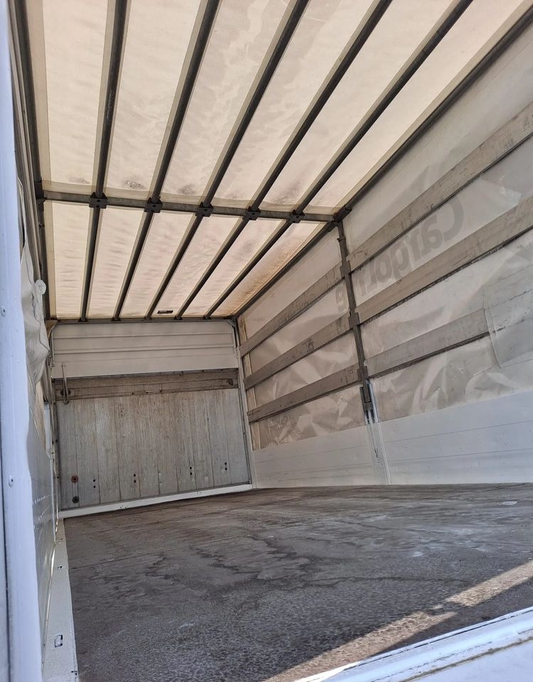 JUNG Przyczepa Tandem do nauki jazdy - Τρέιλερ κουρτίνα: φωτογραφία 5 JUNG Przyczepa Tandem do nauki jazdy - Τρέιλερ κουρτίνα: φωτογραφία 5