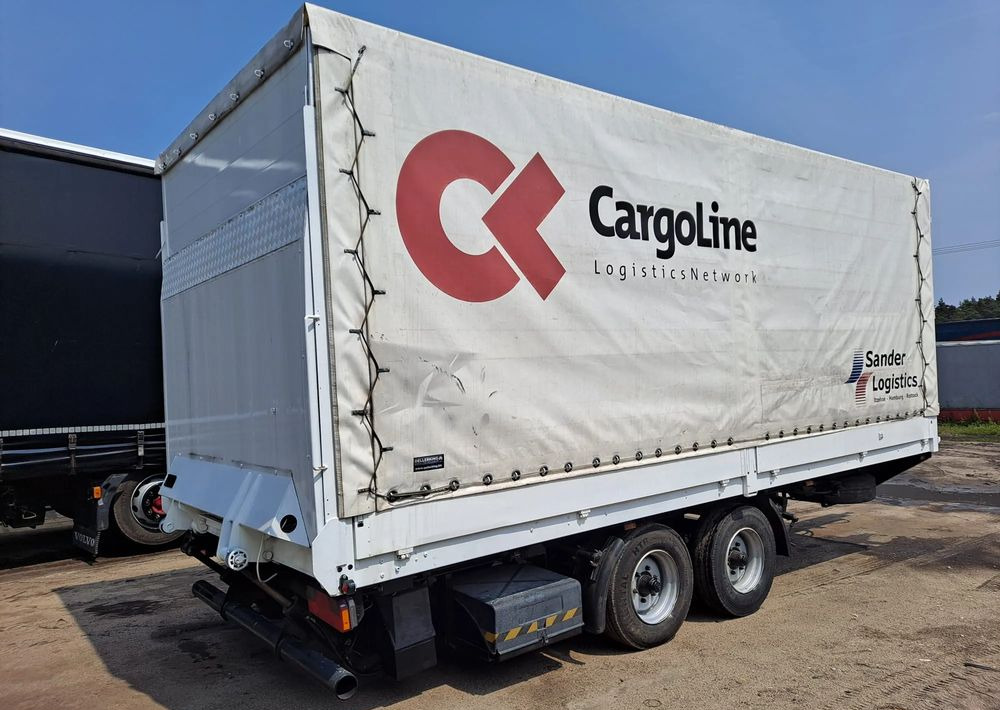 JUNG Przyczepa Tandem do nauki jazdy - Τρέιλερ κουρτίνα: φωτογραφία 2 JUNG Przyczepa Tandem do nauki jazdy - Τρέιλερ κουρτίνα: φωτογραφία 2