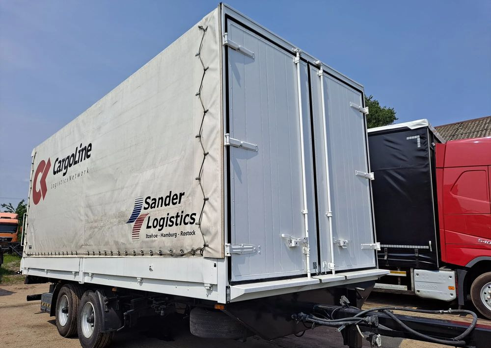 JUNG Przyczepa Tandem do nauki jazdy - Τρέιλερ κουρτίνα: φωτογραφία 4 JUNG Przyczepa Tandem do nauki jazdy - Τρέιλερ κουρτίνα: φωτογραφία 4