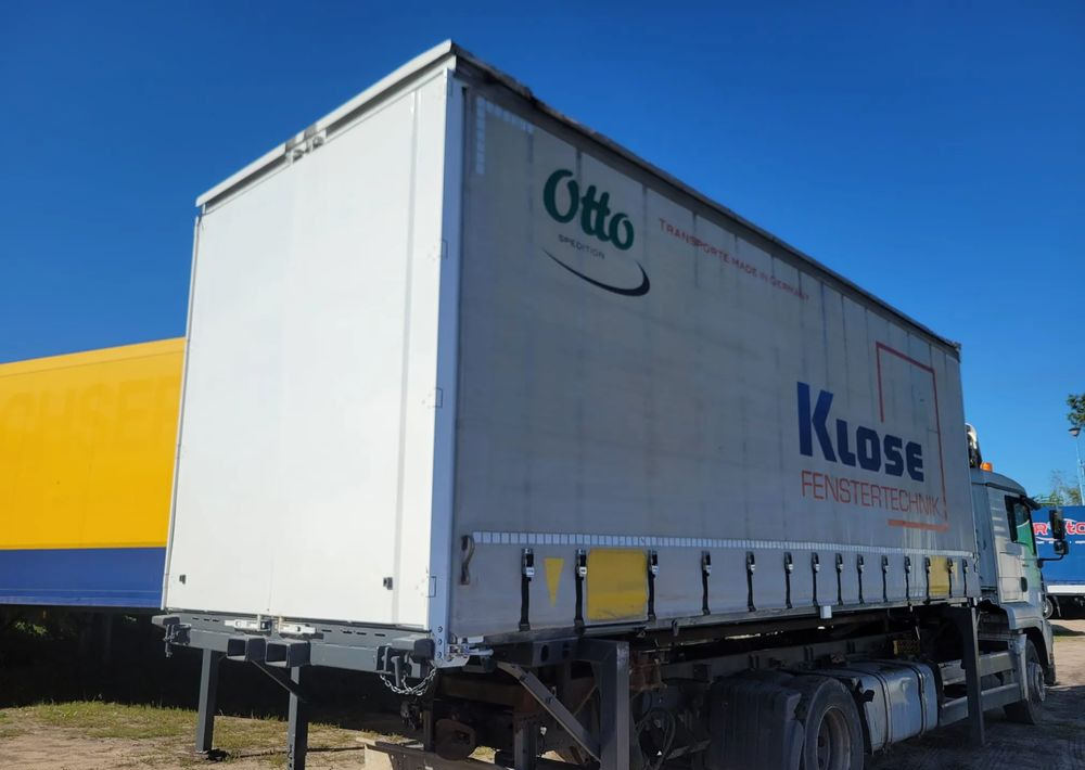 Krone - Αμάξωμα με συρρόμενο μουσαμά: φωτογραφία 1 Krone - Αμάξωμα με συρρόμενο μουσαμά: φωτογραφία 1