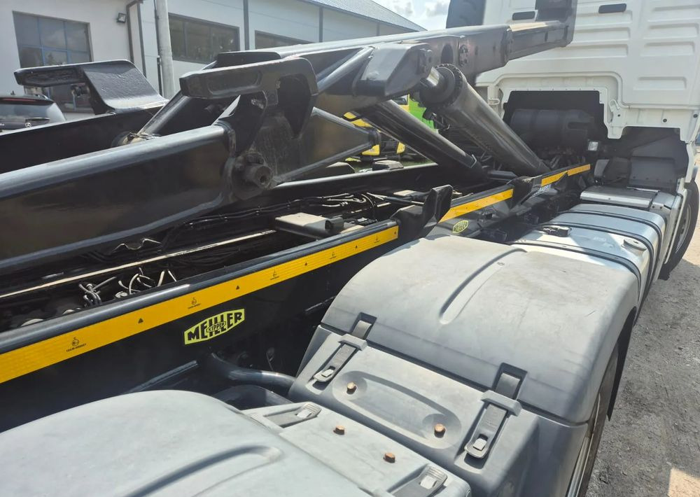 MAN TGX 26-460 Hakowiec oś skrętna - Φορτηγό φόρτωσης γάντζου: φωτογραφία 5 MAN TGX 26-460 Hakowiec oś skrętna - Φορτηγό φόρτωσης γάντζου: φωτογραφία 5