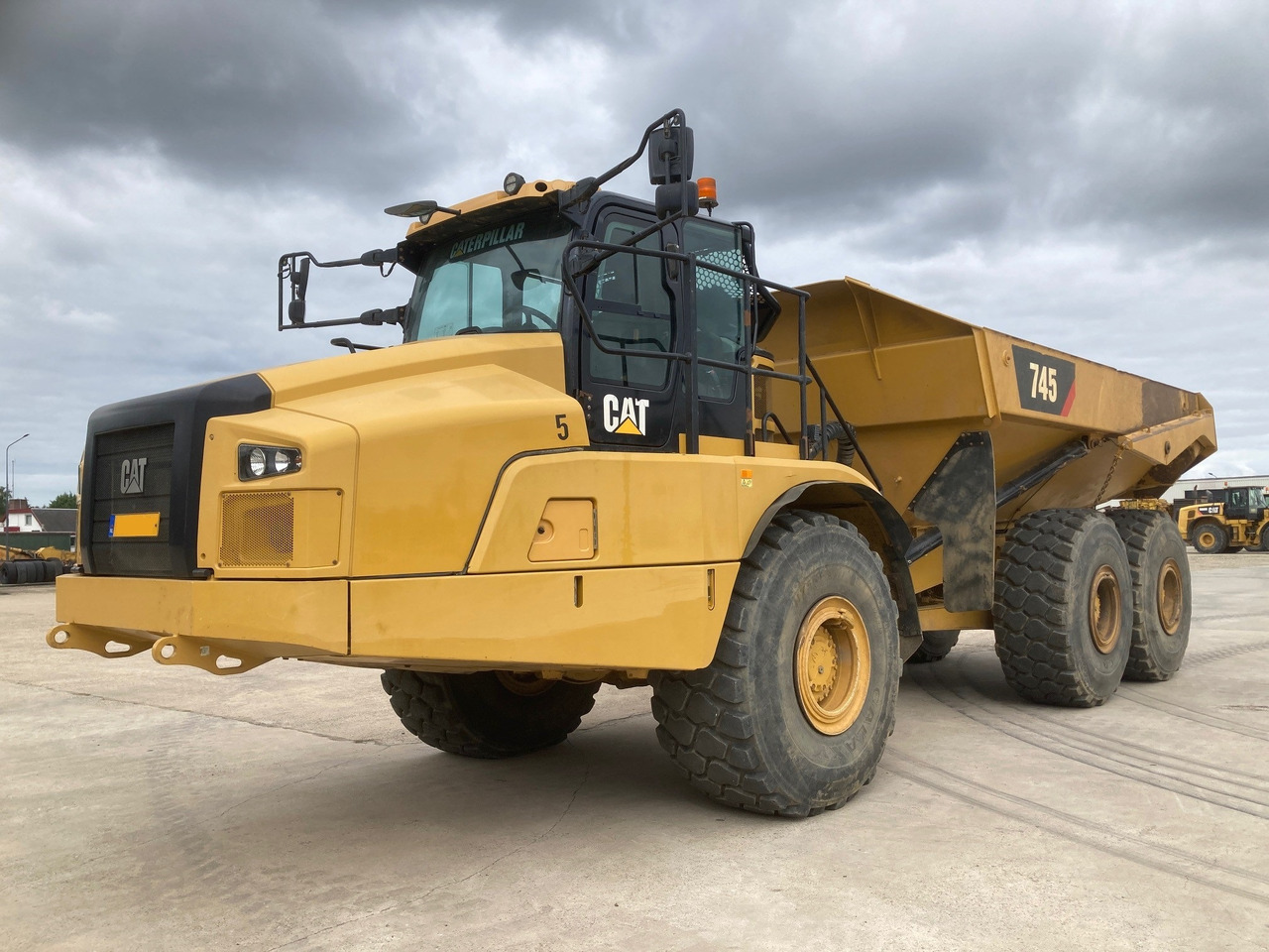 CATERPILLAR 745 - Αρθρωτό φορτηγό: φωτογραφία 1 CATERPILLAR 745 - Αρθρωτό φορτηγό: φωτογραφία 1