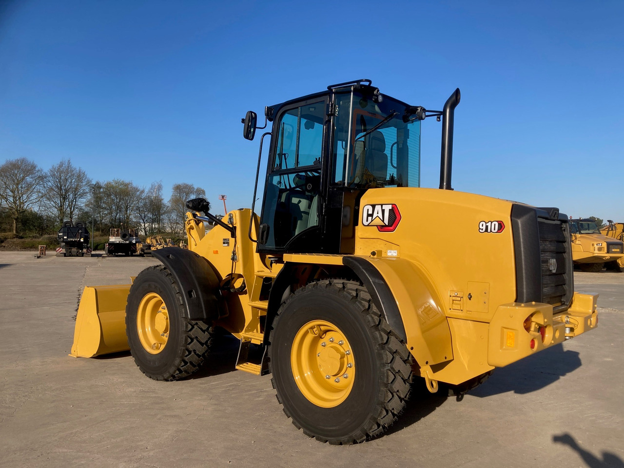 CATERPILLAR 910 - Ελαστιχοφόρος φορτωτής: φωτογραφία 1 CATERPILLAR 910 - Ελαστιχοφόρος φορτωτής: φωτογραφία 1