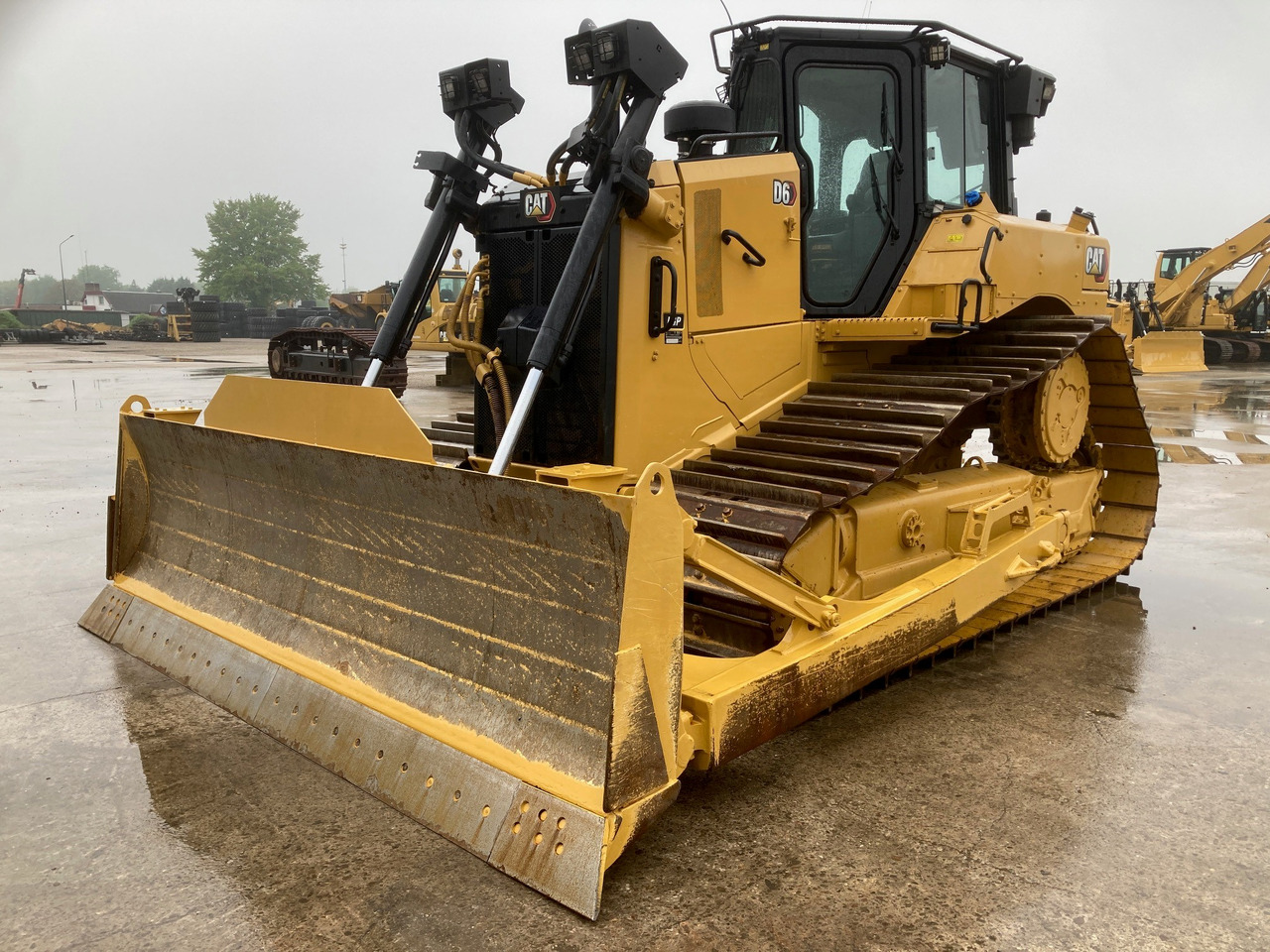 CATERPILLAR D6 LGP - Μπουλντόζα: φωτογραφία 1 CATERPILLAR D6 LGP - Μπουλντόζα: φωτογραφία 1