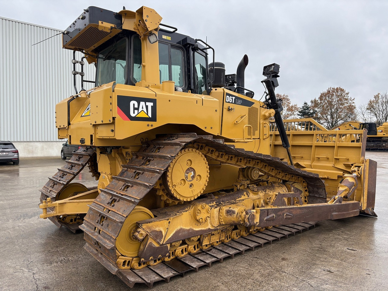 CATERPILLAR D6T LGP - Μπουλντόζα: φωτογραφία 4 CATERPILLAR D6T LGP - Μπουλντόζα: φωτογραφία 4