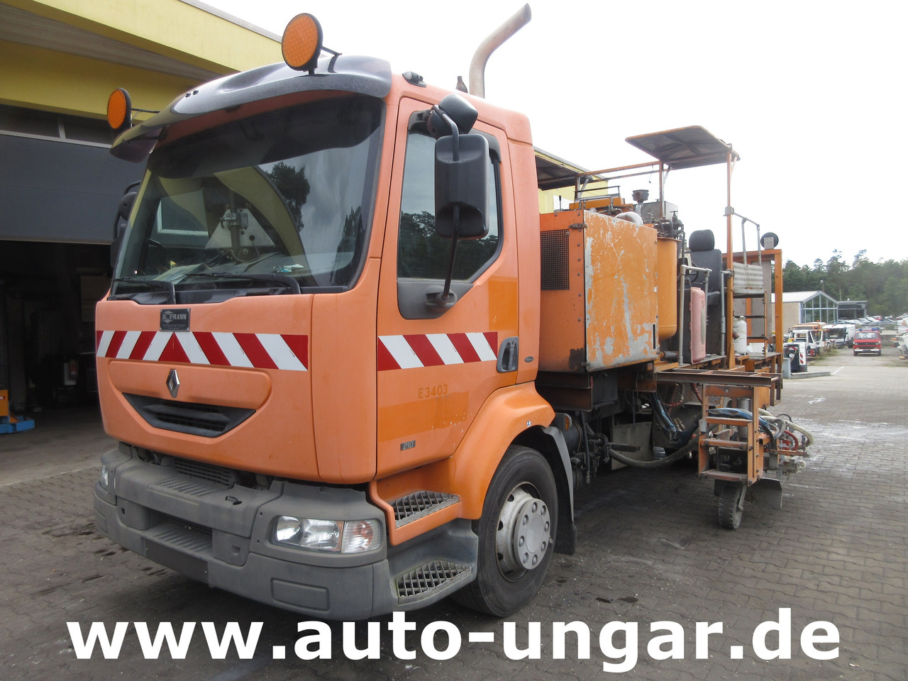 Hofmann H75 - 1000 Thermoplastic Roadmarking Machine Truck Mounted Hot Paint - Μηχανών ασφάλτου: φωτογραφία 1 Hofmann H75 - 1000 Thermoplastic Roadmarking Machine Truck Mounted Hot Paint - Μηχανών ασφάλτου: φωτογραφία 1