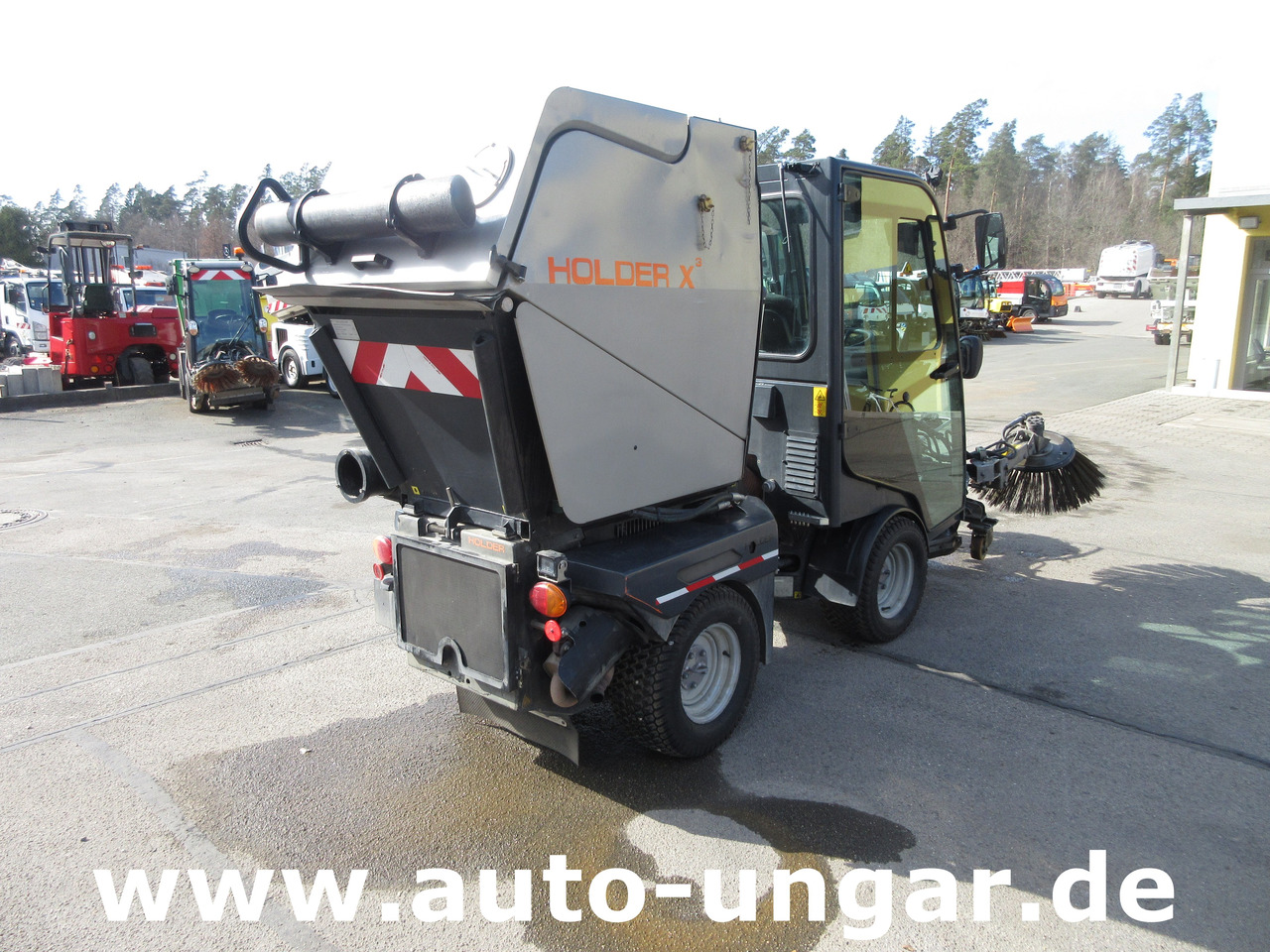 Holder X45 Kubota Diesel Motor Baujahr 2019 Allrad Kehrmaschine Geräteträger - Δημοτικό τρακτέρ: φωτογραφία 5 Holder X45 Kubota Diesel Motor Baujahr 2019 Allrad Kehrmaschine Geräteträger - Δημοτικό τρακτέρ: φωτογραφία 5