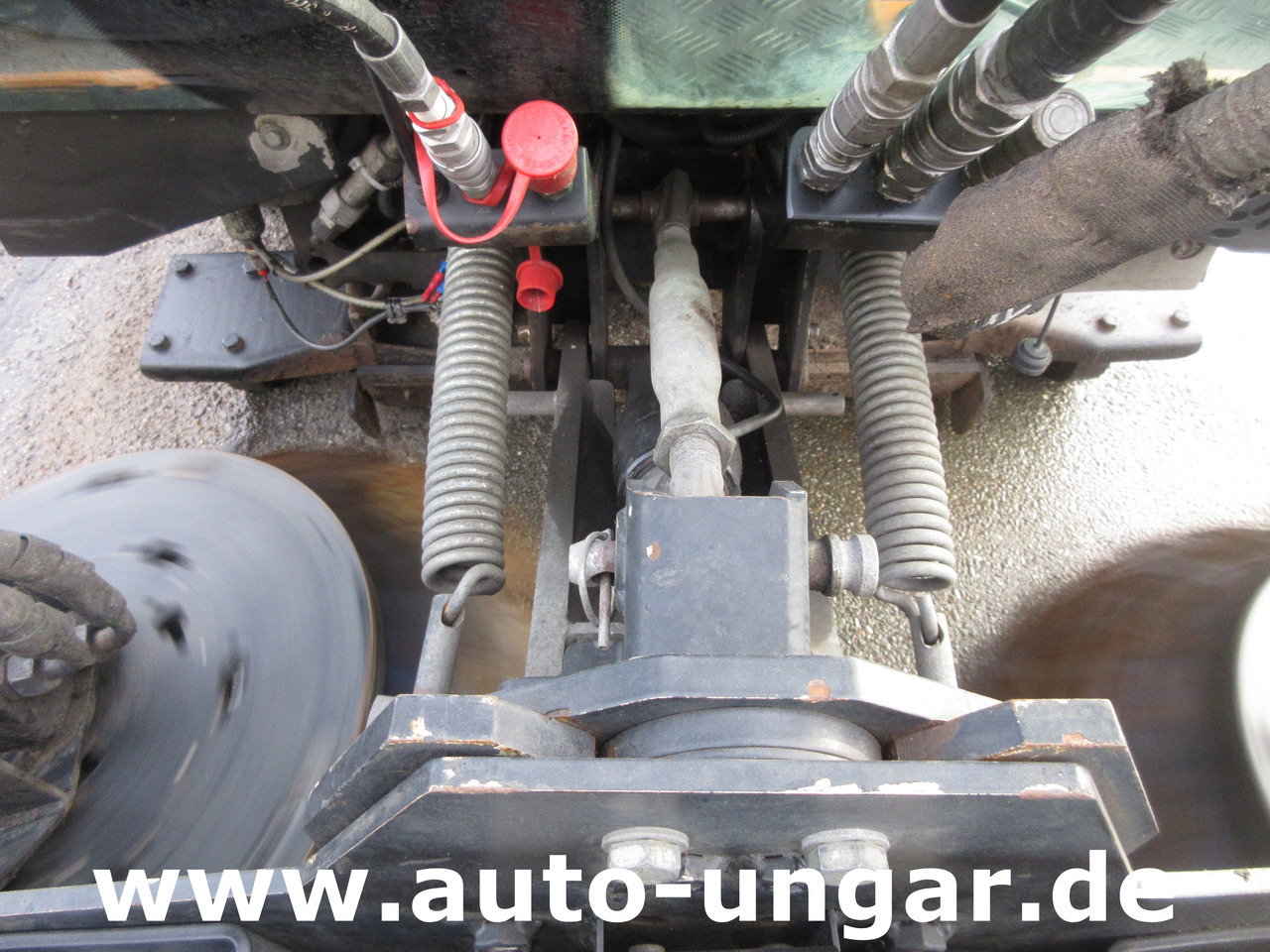 Nilfisk CR3500 Geräteträger Kommunalfahrzeug 4x4 Kehrmaschine Schmidt Flexigo - Σάρωθρο δρόμων: φωτογραφία 4 Nilfisk CR3500 Geräteträger Kommunalfahrzeug 4x4 Kehrmaschine Schmidt Flexigo - Σάρωθρο δρόμων: φωτογραφία 4