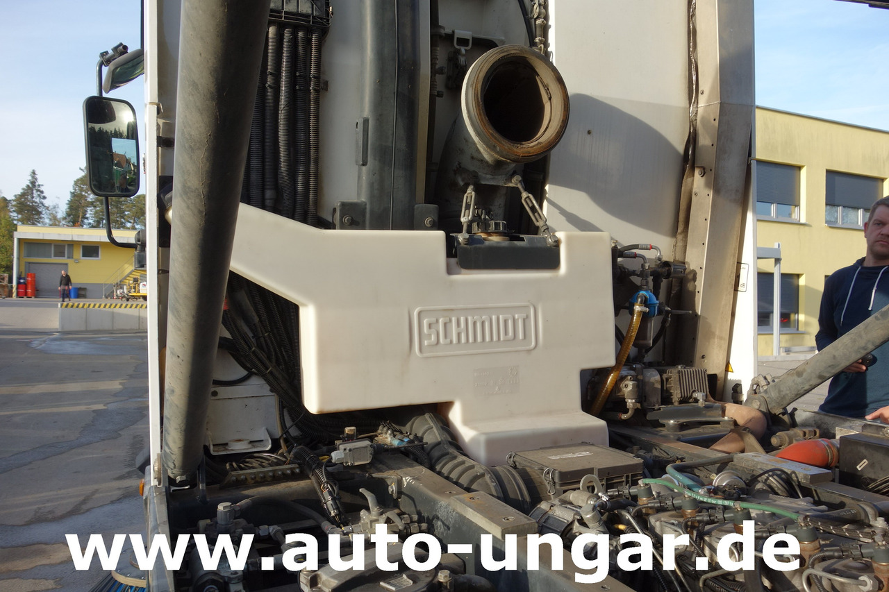 SCHMIDT Cleango 500 EURO 5 3. Besen Baujahr 2013 Kehrmaschine Straßenkehrmaschine - Σάρωθρο δρόμων: φωτογραφία 4 SCHMIDT Cleango 500 EURO 5 3. Besen Baujahr 2013 Kehrmaschine Straßenkehrmaschine - Σάρωθρο δρόμων: φωτογραφία 4