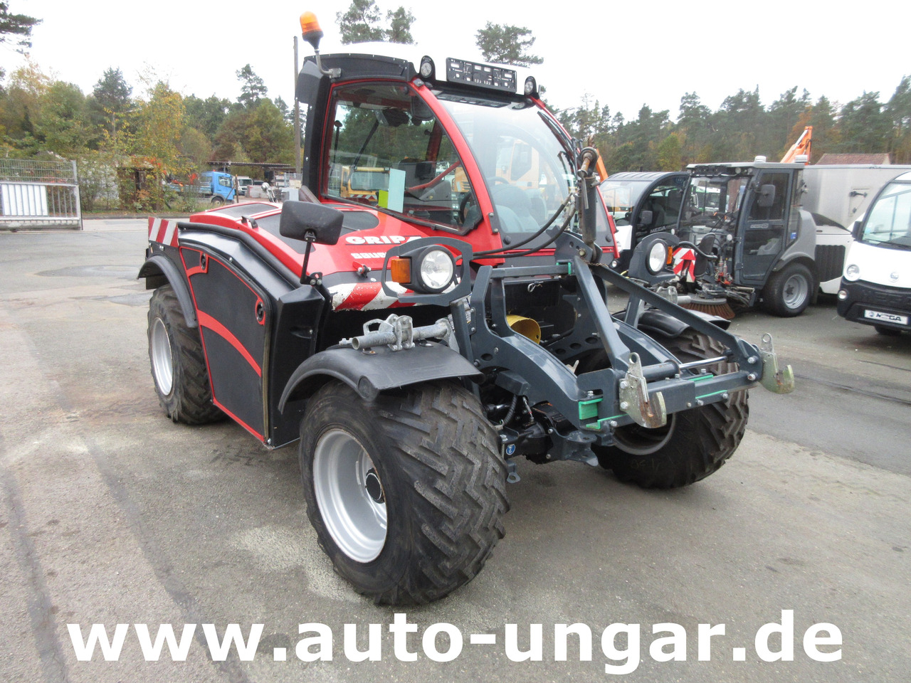 Sauerburger Grip 4 - 75 Standard Hangschlepper Bergtraktot Aebi TT Reform Metrac - Καταστροφέας με βραχίονα: φωτογραφία 1 Sauerburger Grip 4 - 75 Standard Hangschlepper Bergtraktot Aebi TT Reform Metrac - Καταστροφέας με βραχίονα: φωτογραφία 1