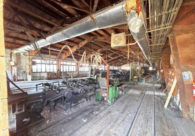 Královopolská G710 + G560 - Ξυλουργικό μηχάνημα: φωτογραφία 5 Královopolská G710 + G560 - Ξυλουργικό μηχάνημα: φωτογραφία 5