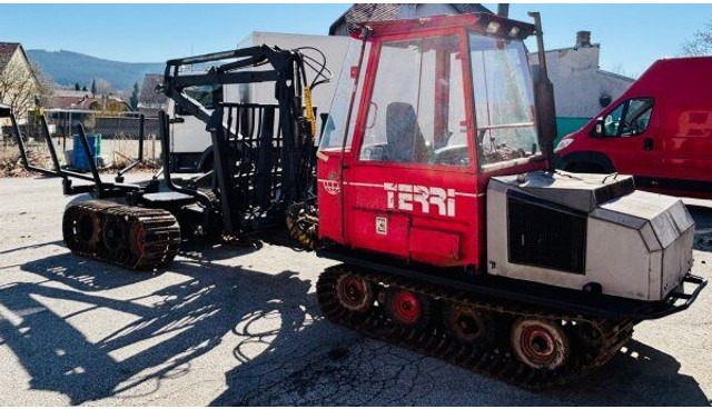 TERRI 4t ATD L - Λαστιχοφόρα προωθητικo - forwarder: φωτογραφία 3 TERRI 4t ATD L - Λαστιχοφόρα προωθητικo - forwarder: φωτογραφία 3