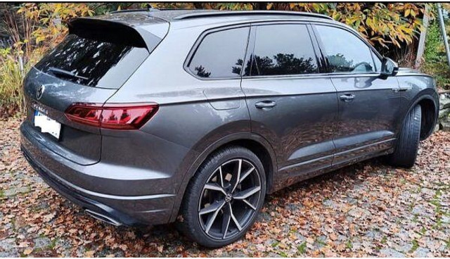 Volkswagen Touareg 3.0 TDi R-line 4-motion - Αυτοκίνητο: φωτογραφία 2 Volkswagen Touareg 3.0 TDi R-line 4-motion - Αυτοκίνητο: φωτογραφία 2