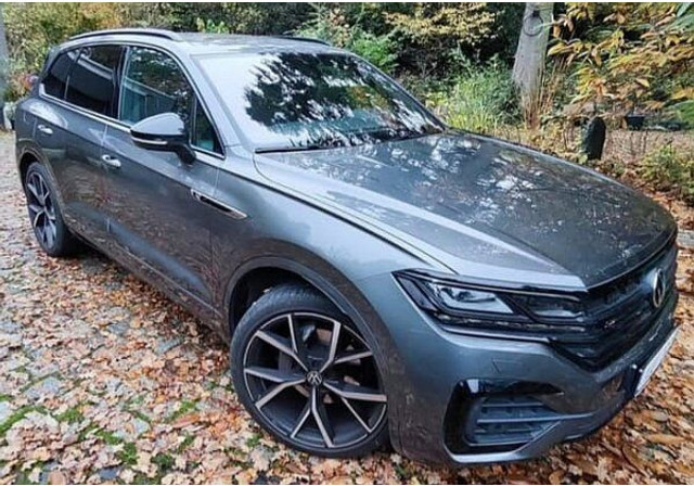 Volkswagen Touareg 3.0 TDi R-line 4-motion - Αυτοκίνητο: φωτογραφία 1 Volkswagen Touareg 3.0 TDi R-line 4-motion - Αυτοκίνητο: φωτογραφία 1