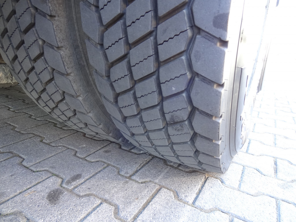 Iveco Stralis 420 6X2 Montagekran Fassi F335 28Meter - Φορτηγό με γερανό, Φορτηγό με ανοιχτή καρότσα: φωτογραφία 3 Iveco Stralis 420 6X2 Montagekran Fassi F335 28Meter - Φορτηγό με γερανό, Φορτηγό με ανοιχτή καρότσα: φωτογραφία 3