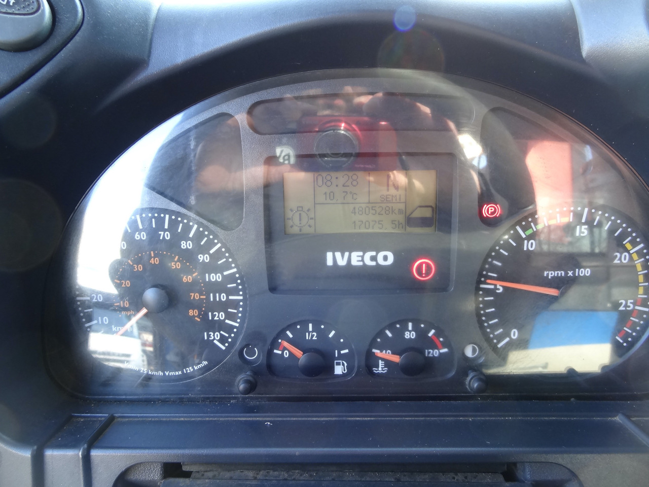 Iveco Trakker AD340T41 8X4 Kipper Kran Palfinger 23002 - Φορτηγό με γερανό, Φορτηγό ανατρεπόμενο: φωτογραφία 3 Iveco Trakker AD340T41 8X4 Kipper Kran Palfinger 23002 - Φορτηγό με γερανό, Φορτηγό ανατρεπόμενο: φωτογραφία 3