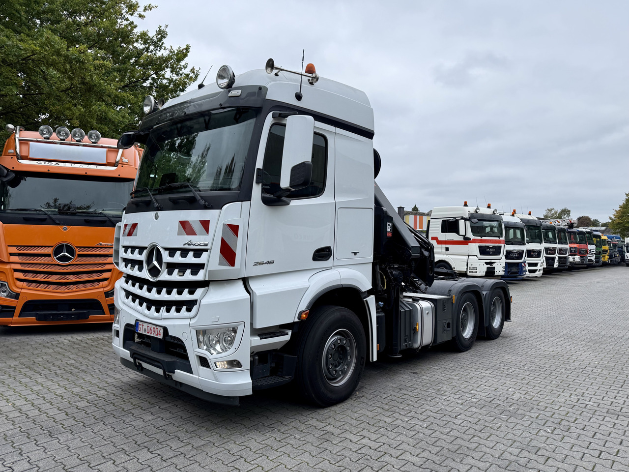 Mercedes-Benz Arocs 2648 LS 6X4 Kran Hiab X-HiPro 302 - Φορτηγό με γερανό, Τράκτορας: φωτογραφία 1 Mercedes-Benz Arocs 2648 LS 6X4 Kran Hiab X-HiPro 302 - Φορτηγό με γερανό, Τράκτορας: φωτογραφία 1