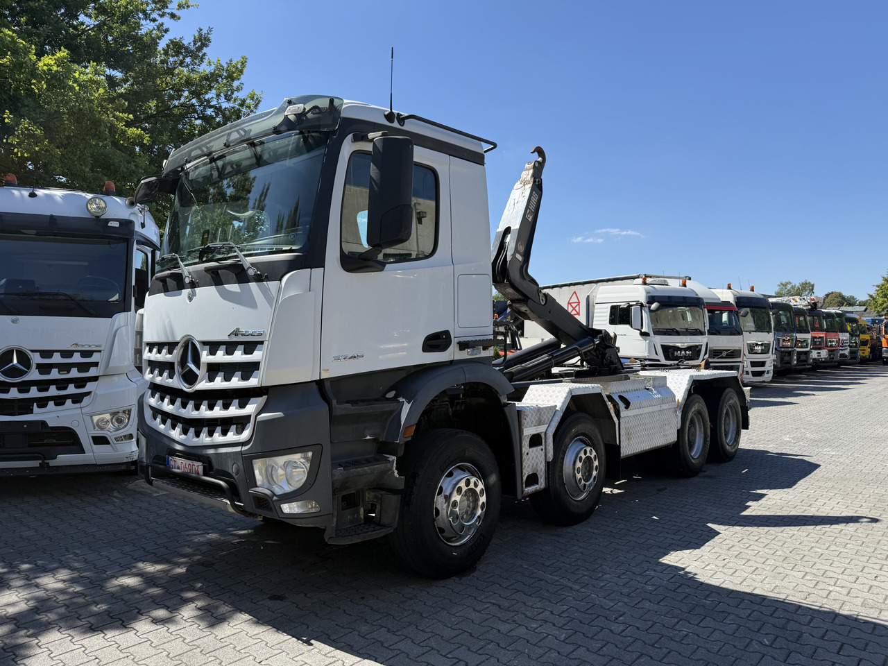 Mercedes-Benz Arocs 3245 K 8X4 Haken - Φορτηγό φόρτωσης γάντζου: φωτογραφία 1 Mercedes-Benz Arocs 3245 K 8X4 Haken - Φορτηγό φόρτωσης γάντζου: φωτογραφία 1
