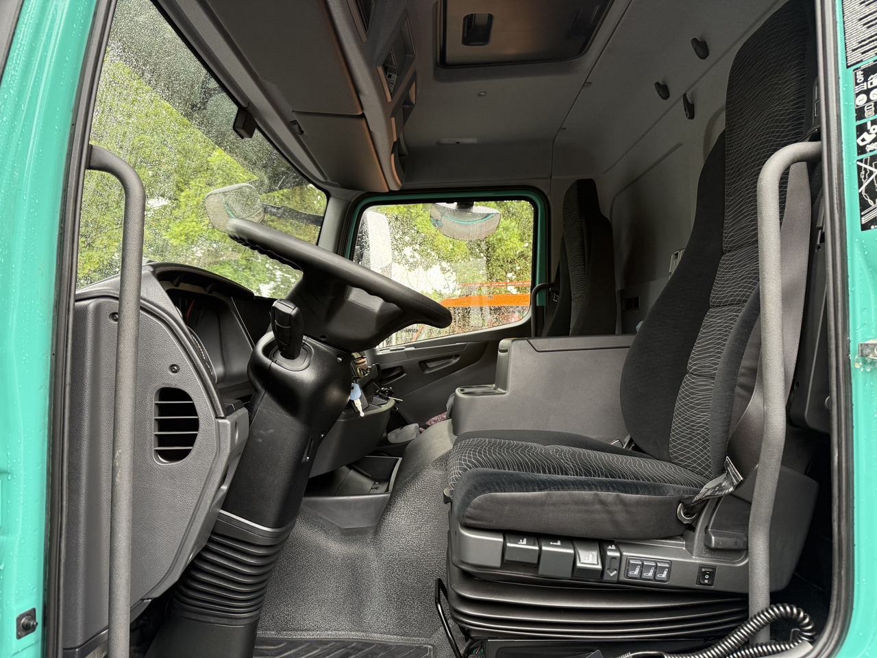 Leasing Mercedes-Benz Atego 1227 Kran MKG 96 Mercedes-Benz Atego 1227 Kran MKG 96: φωτογραφία 6 Leasing Mercedes-Benz Atego 1227 Kran MKG 96 Mercedes-Benz Atego 1227 Kran MKG 96: φωτογραφία 6