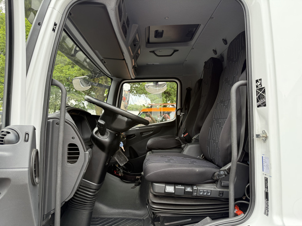 Mercedes-Benz Atego 821 Kran Palfinger PK4200 - Φορτηγό με ανοιχτή καρότσα, Φορτηγό με γερανό: φωτογραφία 3 Mercedes-Benz Atego 821 Kran Palfinger PK4200 - Φορτηγό με ανοιχτή καρότσα, Φορτηγό με γερανό: φωτογραφία 3