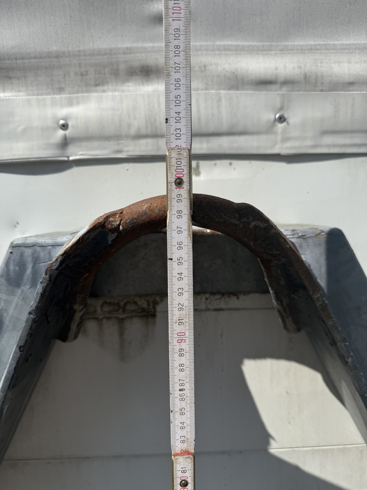 Plane/ Mulde/ Container Ex- Rotes Kreuz - Κοντέινερ τύπου γάντζου: φωτογραφία 2 Plane/ Mulde/ Container Ex- Rotes Kreuz - Κοντέινερ τύπου γάντζου: φωτογραφία 2