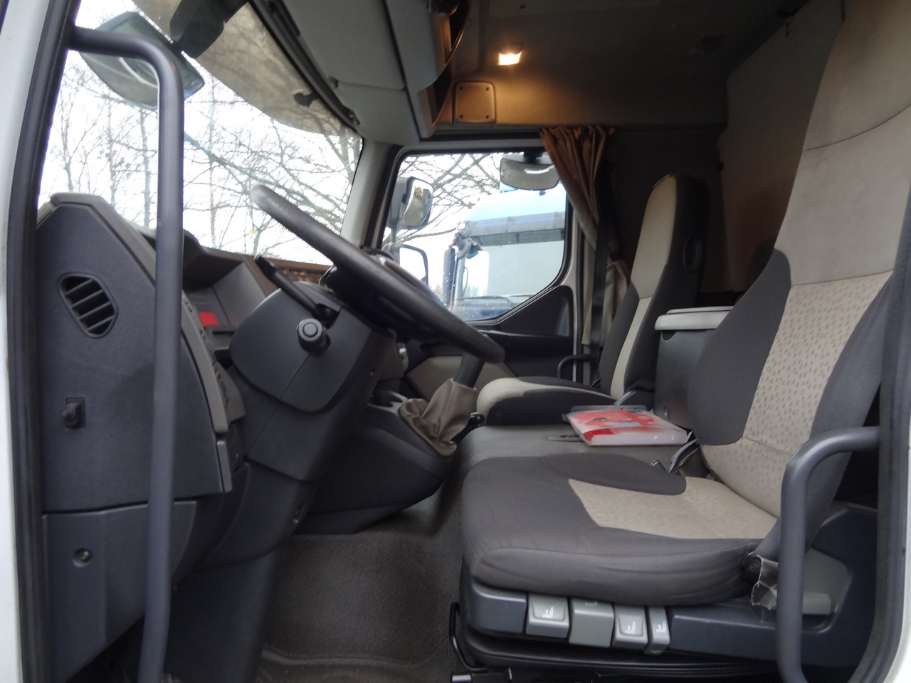 Renault Midlum 300.12 Fassi F80 - Φορτηγό με ανοιχτή καρότσα, Φορτηγό με γερανό: φωτογραφία 5 Renault Midlum 300.12 Fassi F80 - Φορτηγό με ανοιχτή καρότσα, Φορτηγό με γερανό: φωτογραφία 5