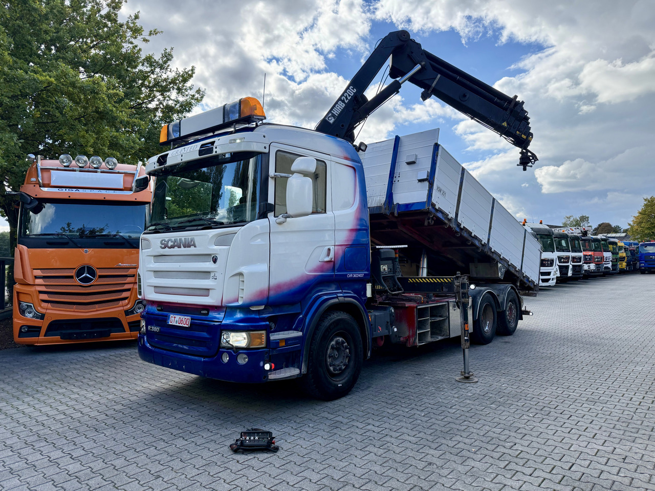 Scania R380 6X2*4 Kipper mit Kran HIAB 220 - Φορτηγό ανατρεπόμενο, Φορτηγό με γερανό: φωτογραφία 1 Scania R380 6X2*4 Kipper mit Kran HIAB 220 - Φορτηγό ανατρεπόμενο, Φορτηγό με γερανό: φωτογραφία 1