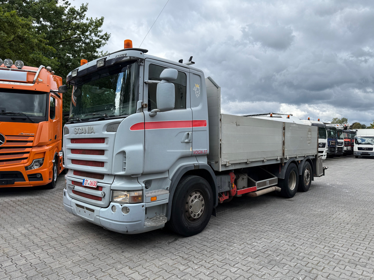 Scania R560 V8 6X2 Kranvorbereitung - Φορτηγό με ανοιχτή καρότσα, Φορτηγό με γερανό: φωτογραφία 1 Scania R560 V8 6X2 Kranvorbereitung - Φορτηγό με ανοιχτή καρότσα, Φορτηγό με γερανό: φωτογραφία 1