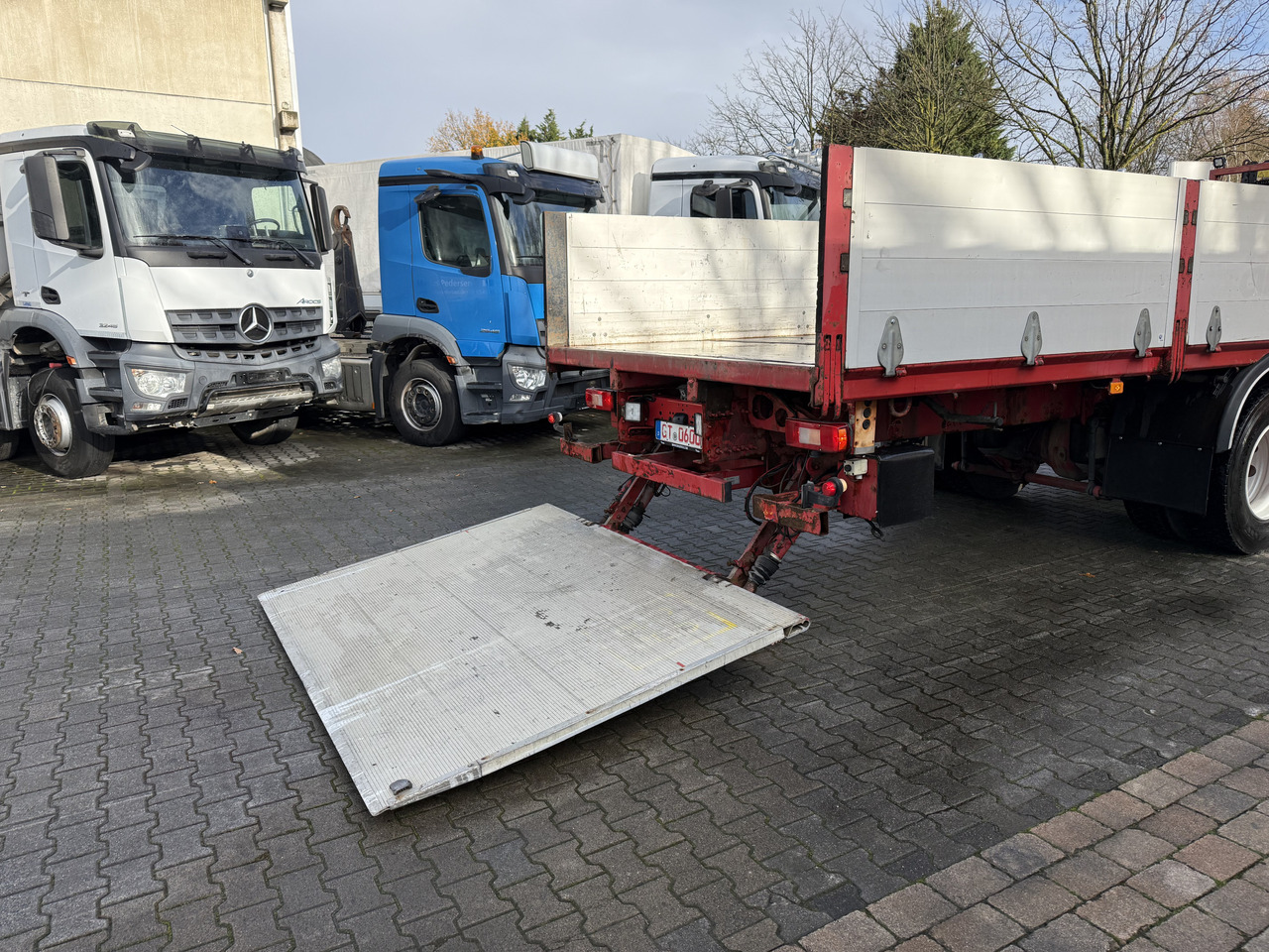 Volvo FM330 Kran Effer 165 bis 20 Meter - Φορτηγό με ανοιχτή καρότσα, Φορτηγό με γερανό: φωτογραφία 2 Volvo FM330 Kran Effer 165 bis 20 Meter - Φορτηγό με ανοιχτή καρότσα, Φορτηγό με γερανό: φωτογραφία 2