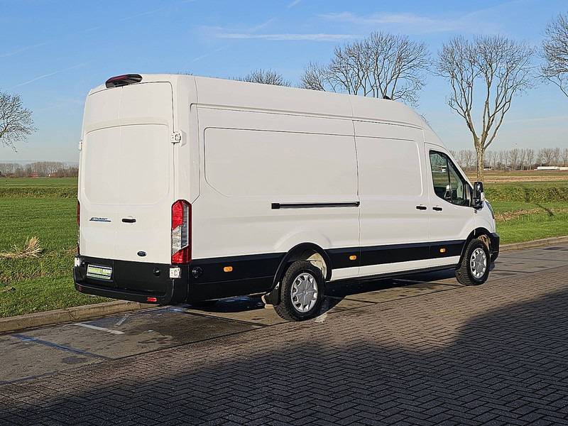 Ford E-Transit L4H3 Maxi 89 kWh - Βαν, Ηλεκτρικό van: φωτογραφία 3 Ford E-Transit L4H3 Maxi 89 kWh - Βαν, Ηλεκτρικό van: φωτογραφία 3
