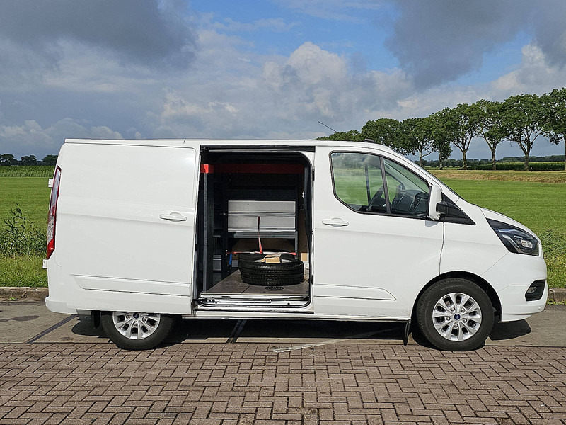 Μικρό βαν Ford Transit Custom 2.0 L1H1 Navi Trekhaak: φωτογραφία 15