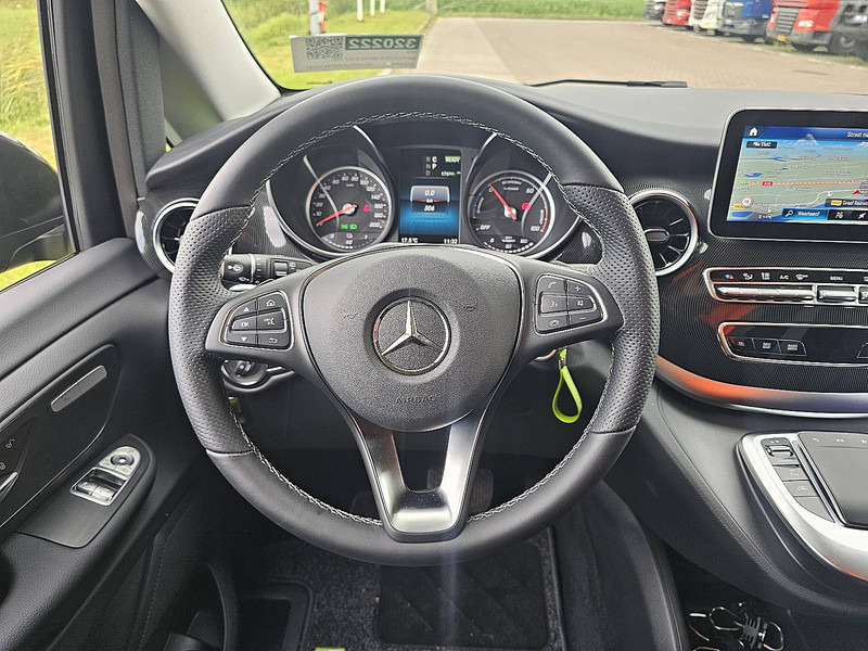 Μικρό λεωφορείο, Ηλεκτρικό λεωφορείο Mercedes-Benz EQV 300 L3 XL 8-Pers Mbux: φωτογραφία 16 Μικρό λεωφορείο, Ηλεκτρικό λεωφορείο Mercedes-Benz EQV 300 L3 XL 8-Pers Mbux: φωτογραφία 16