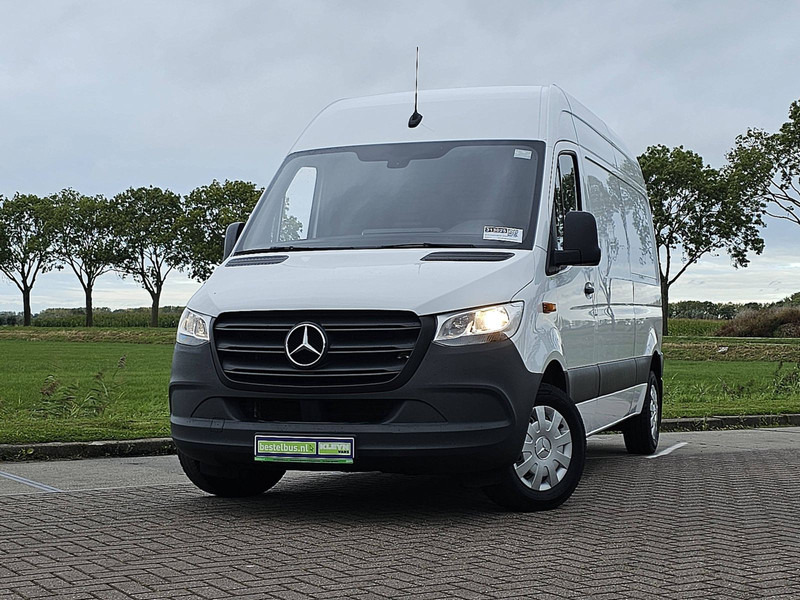 Mercedes-Benz Sprinter 315 L2H2 Mbux Euro6 AC! - Βαν: φωτογραφία 1 Mercedes-Benz Sprinter 315 L2H2 Mbux Euro6 AC! - Βαν: φωτογραφία 1