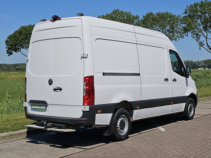 Mercedes-Benz Sprinter 316 L2H2 Navi RWD - Βαν: φωτογραφία 3 Mercedes-Benz Sprinter 316 L2H2 Navi RWD - Βαν: φωτογραφία 3