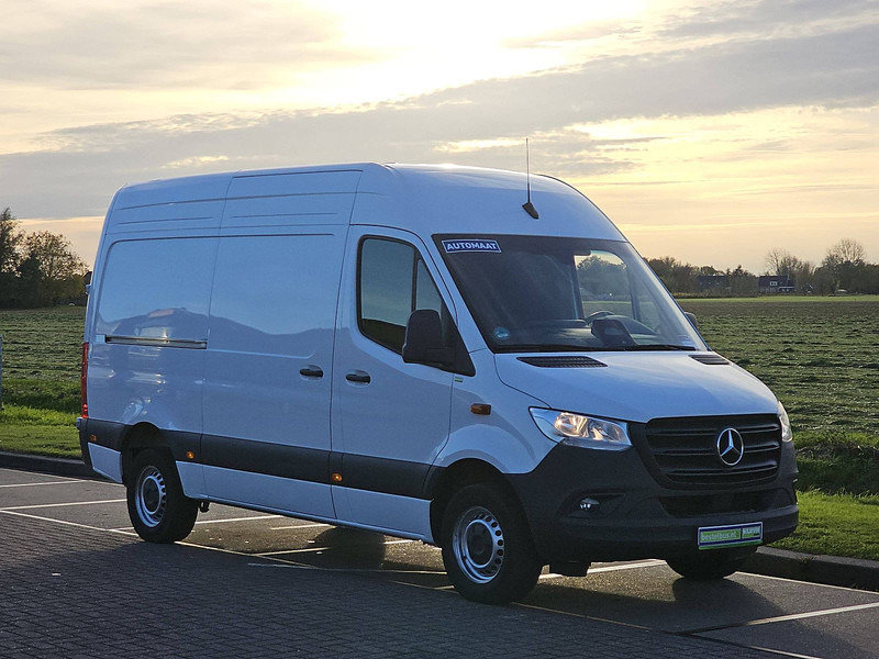 Mercedes-Benz Sprinter 317 L2H2 RWD Mbux10 - Βαν: φωτογραφία 5 Mercedes-Benz Sprinter 317 L2H2 RWD Mbux10 - Βαν: φωτογραφία 5