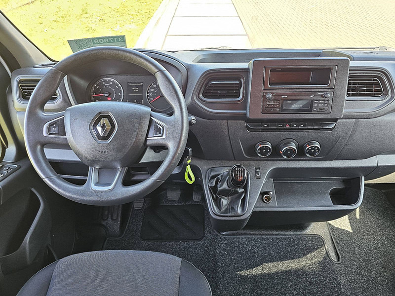 Interior photo 1: Μικρό βαν Renault Master 2.3 L1H1 2x-Zijdeur NAP