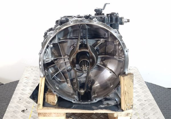ZF 6S800TO Gearbox - Κιβώτιο ταχυτήτων: φωτογραφία 2 ZF 6S800TO Gearbox - Κιβώτιο ταχυτήτων: φωτογραφία 2